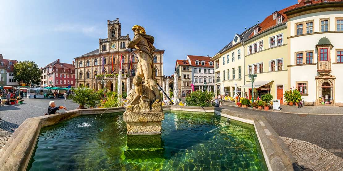 vorschaubild entdecke die beeindruckendsten altstädte in großstädten