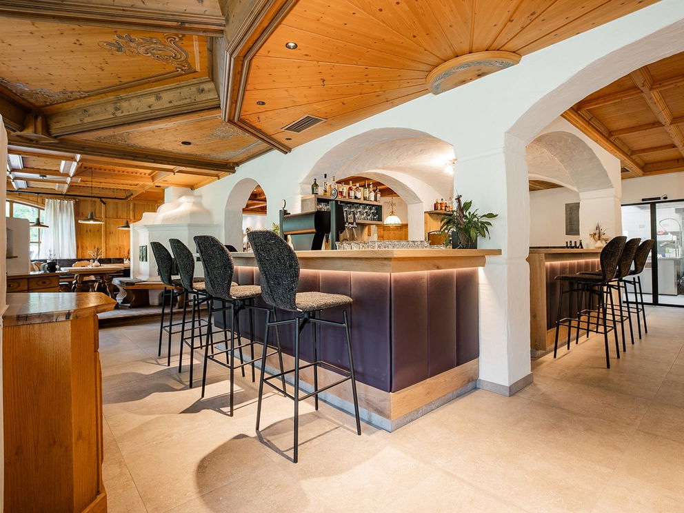 Mid-Week Wander & Genussurlaub | Infinitypool | neuer Wellnessbereich ...